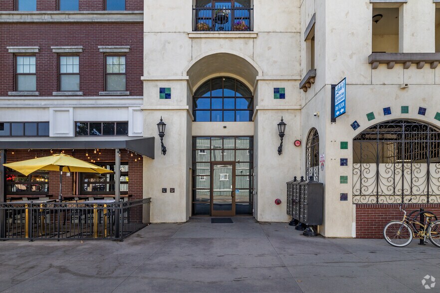 More Photos Of 28693 Old Town Front St, Temecula Apartments For Lease