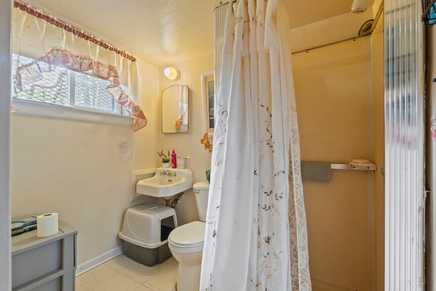 More Photos Of 3211 Guilford Ave, Baltimore Apartments For Sale