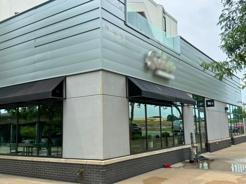 More Photos Of 2144 E Republic Rd, Springfield Business Park For Lease