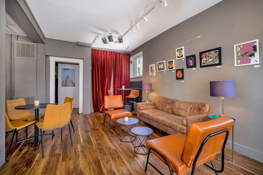 More Photos Of 1833 Vine St, Cincinnati Storefront Retail Residential For Lease