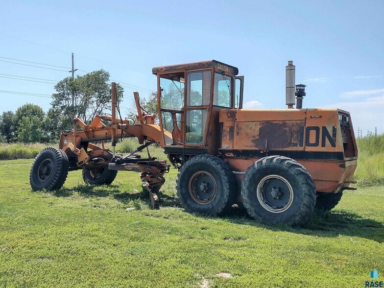 More Photos Of 1300 SE 3rd Ave, Miller Land For Sale