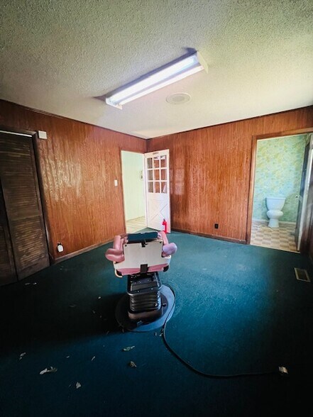 More Photos Of 2510 Pulaski Pike NW, Huntsville Medical For Sale
