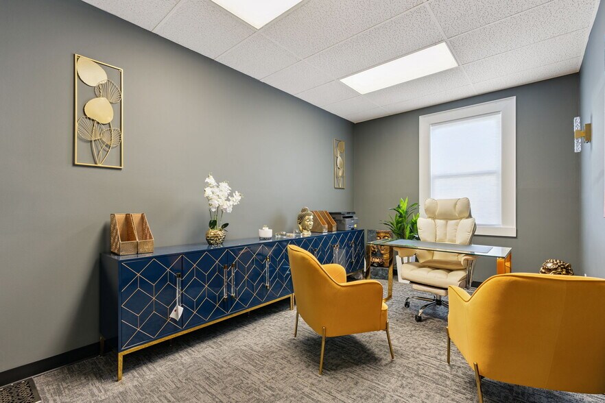 More Photos Of 187-189 N Main St, Milltown Medical For Sale