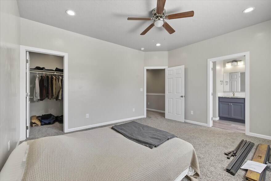 More Photos Of 565 575 585 Baker st, Baker City Multifamily For Sale