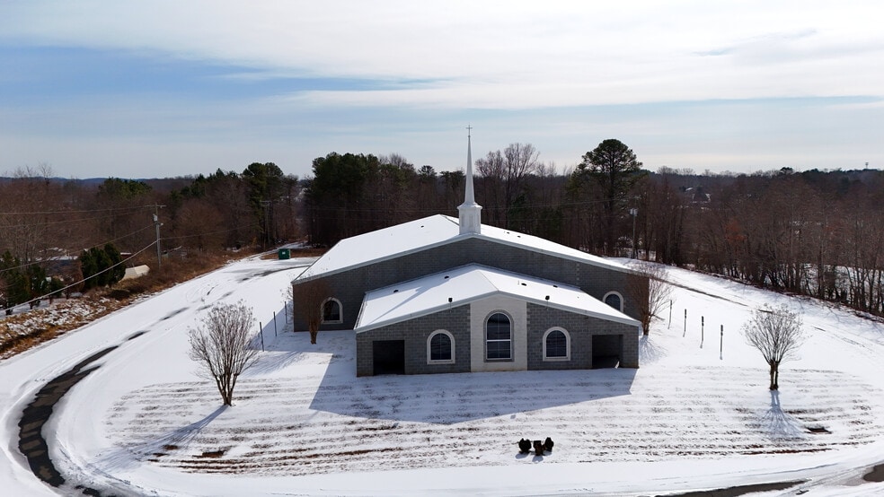 More Photos Of 574 Slate Rd, Mount Airy Religious Facility For Sale