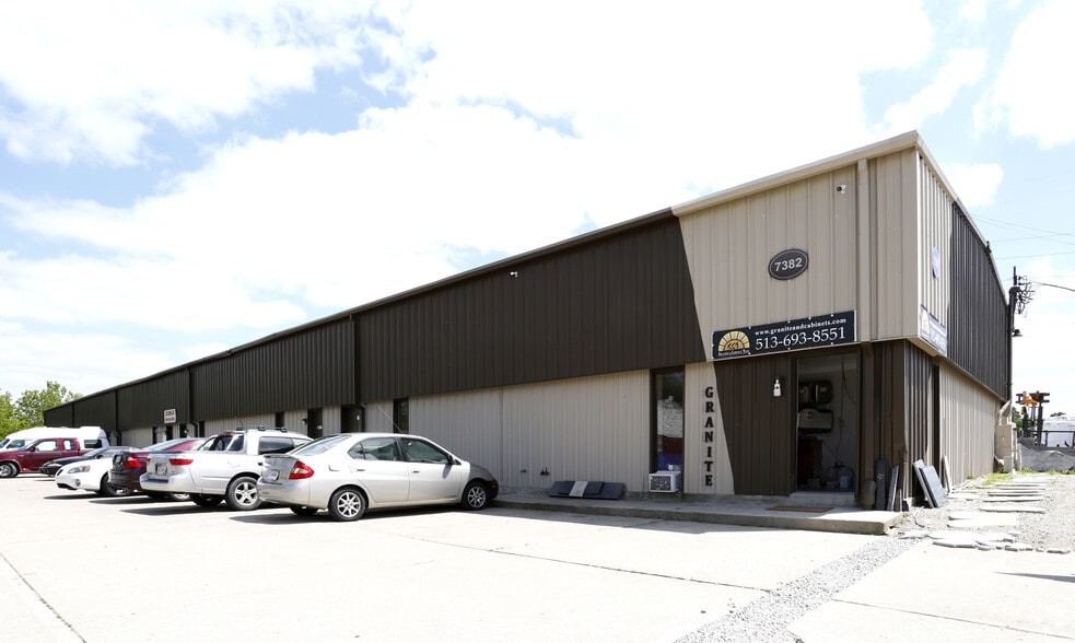 More Photos Of 7464 Butler Warren Rd, Mason Unknown For Lease