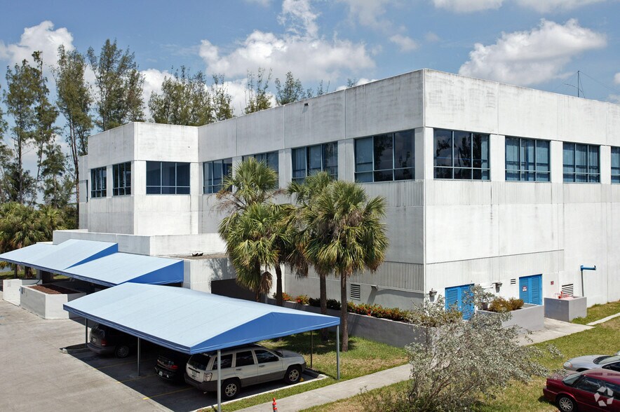 More Photos Of 1500 NW 95th Ave, Miami Warehouse For Lease