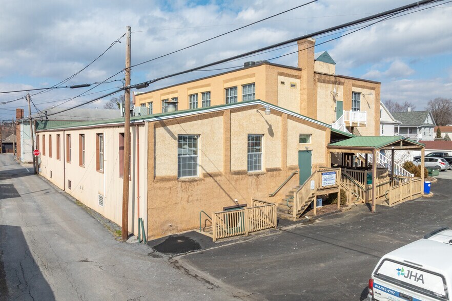Primary Photo Of 20 E Burd St, Shippensburg Office Residential For Lease
