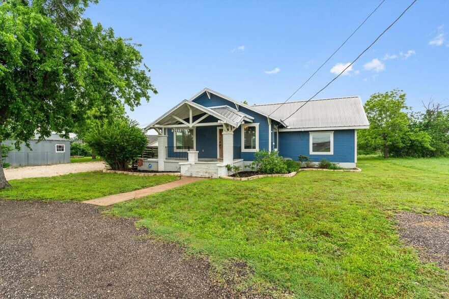 More Photos Of 2023 Main St, Liberty Hill Office For Sale