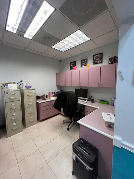 More Photos Of 1117 E Hallandale Beach Blvd, Hallandale Beach Medical For Lease