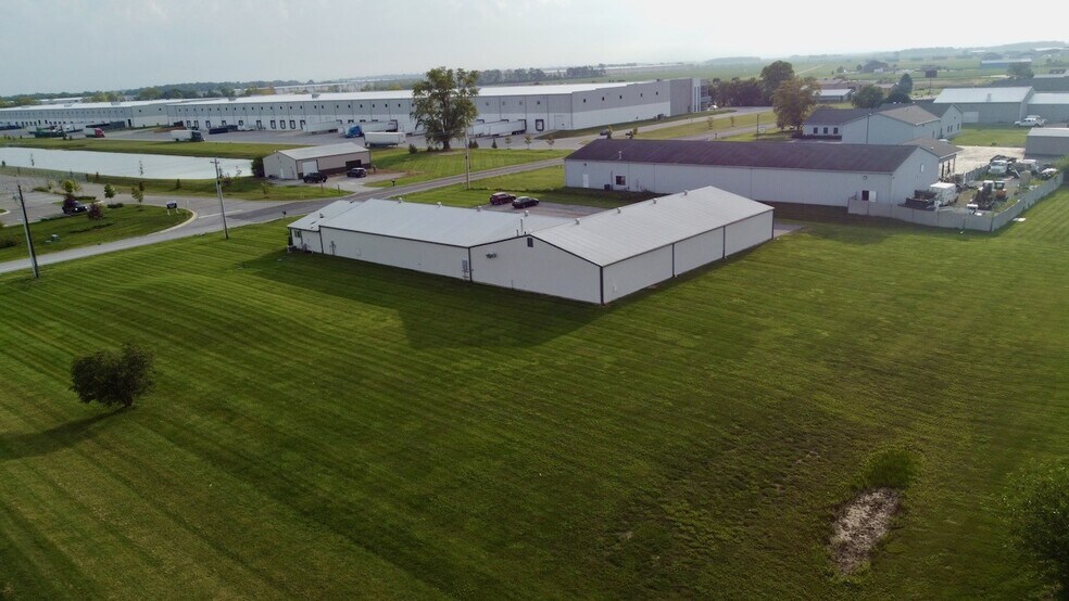 More Photos Of 6301 W 400 N, Greenfield Warehouse For Sale