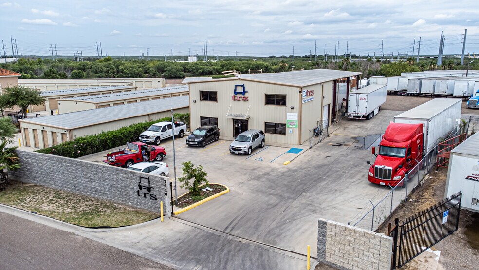 More Photos Of 7416 El Dorado Ct, Laredo Service For Sale