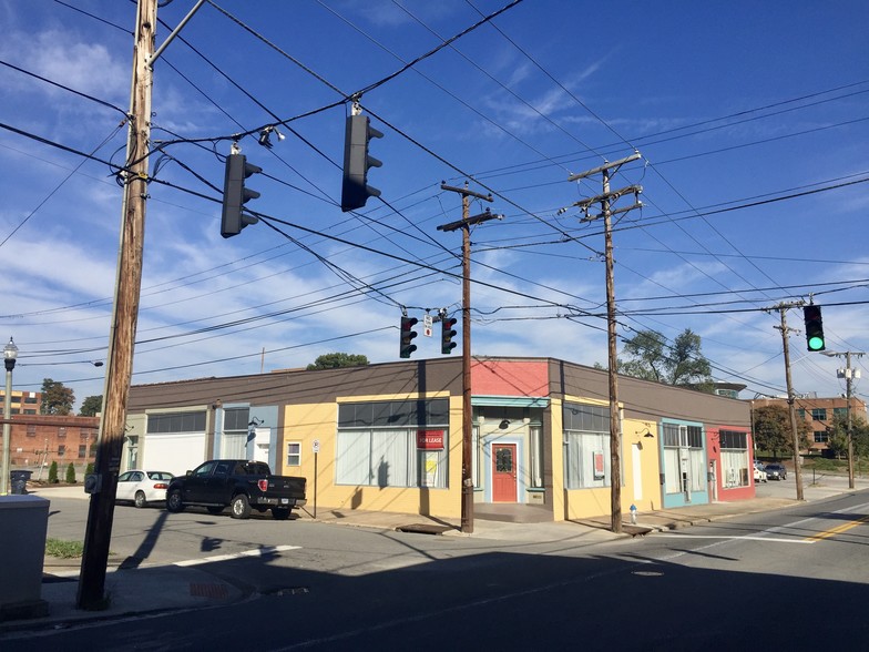 Primary Photo Of 501 Marshall Ave SW, Roanoke Storefront For Lease