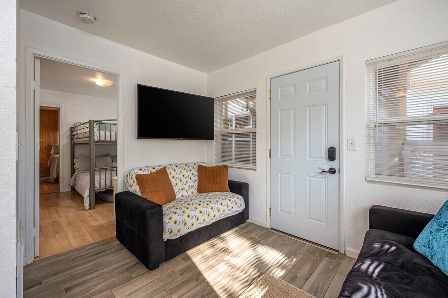 More Photos Of 830-832 Pismo Ct, San Diego Apartments For Sale