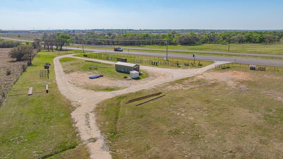 More Photos Of 12645 US-377, Dublin Office For Sale