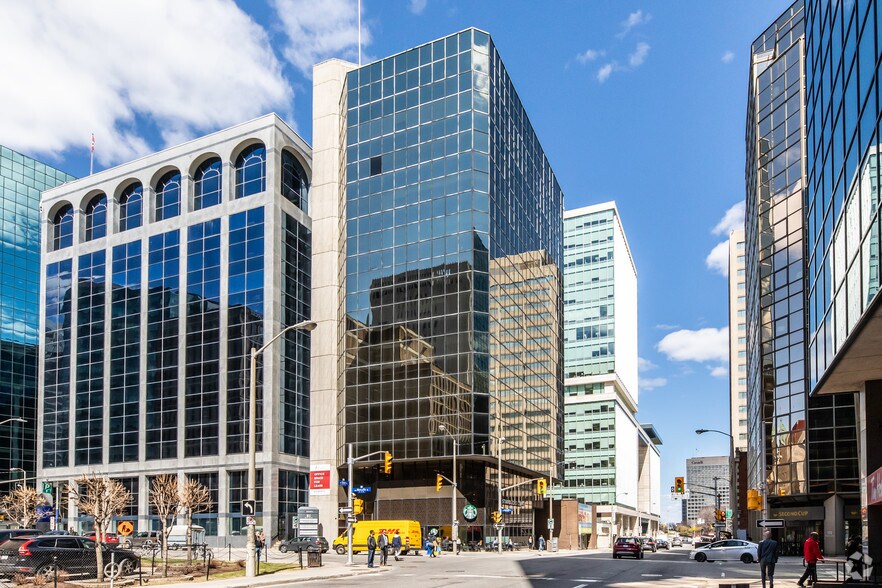 More Photos Of 81 Metcalfe St, Ottawa Office For Sale