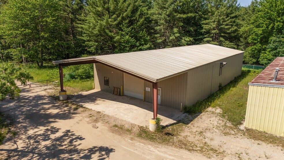 More Photos Of 890 Island Lake Rd NW, Kalkaska Manufacturing For Sale