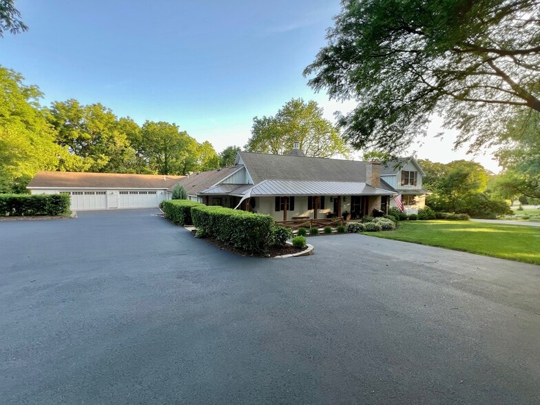 More Photos Of 204 Country Commons Rd, Trout Valley Lodge Meeting Hall For Sale