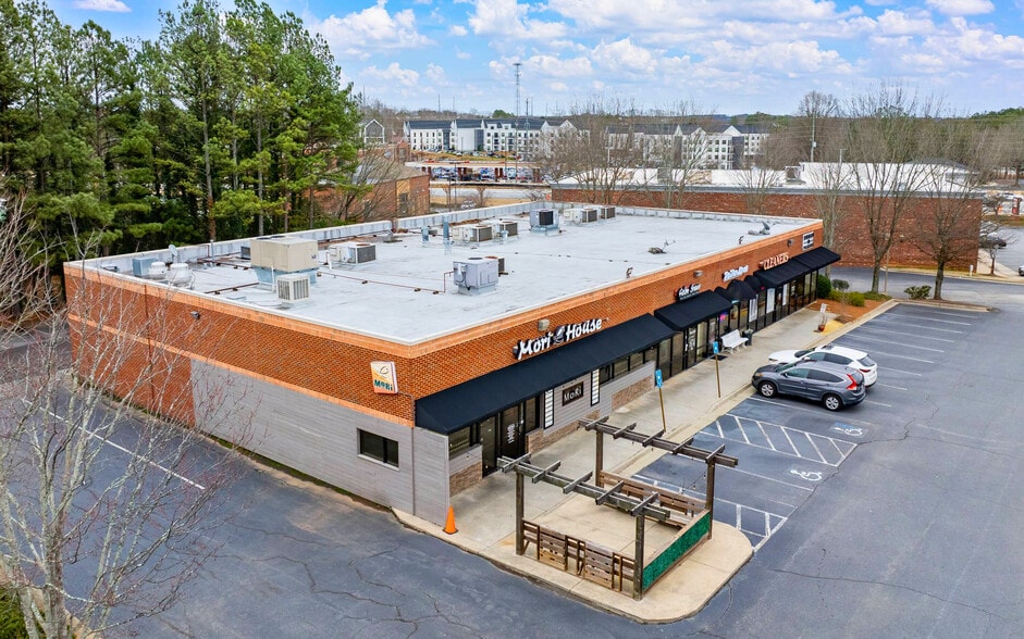 More Photos Of 4325 Suwanee Dam Rd, Suwanee Unknown For Lease