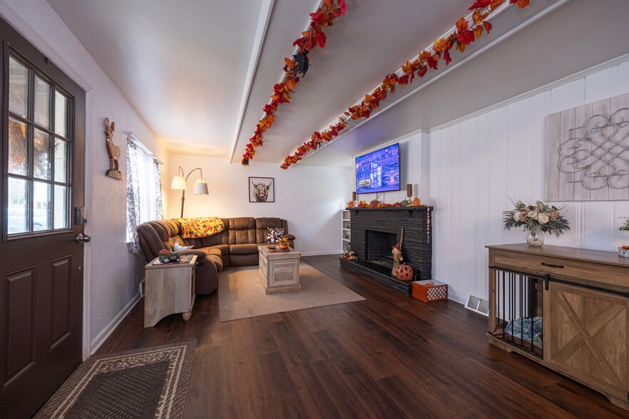 More Photos Of 6331 State Route 88, Finleyville Warehouse For Sale