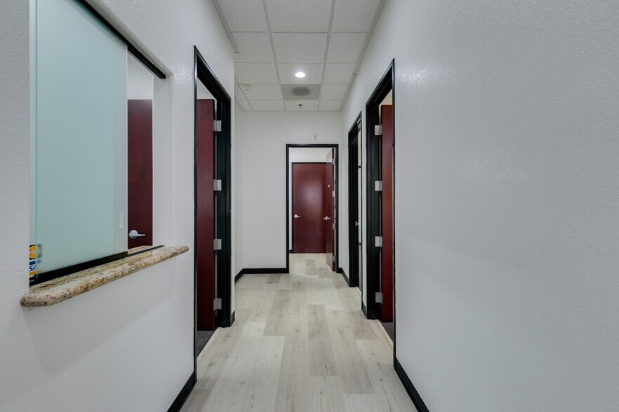 More Photos Of 1820 E Warm Springs Rd, Las Vegas Medical For Sale
