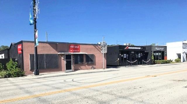 Primary Photo Of , Oakland Park General Retail For Sale