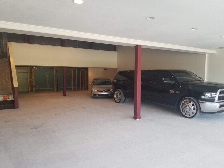 More Photos Of 7411 Outer Rd, Odessa Convenience Store For Lease