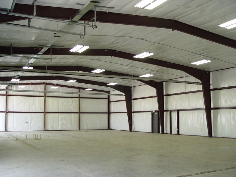 More Photos Of 112 E 30th St, Greeley Warehouse For Lease