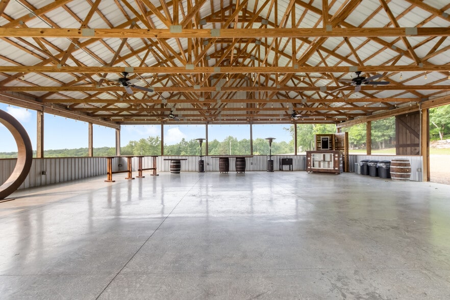 More Photos Of 1049 Oregon Rd, Lascassas Specialty For Sale