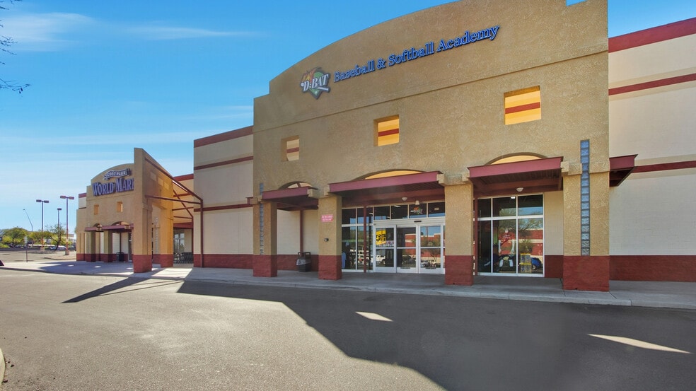 More Photos Of 5975 E Broadway Blvd, Tucson Freestanding For Sale