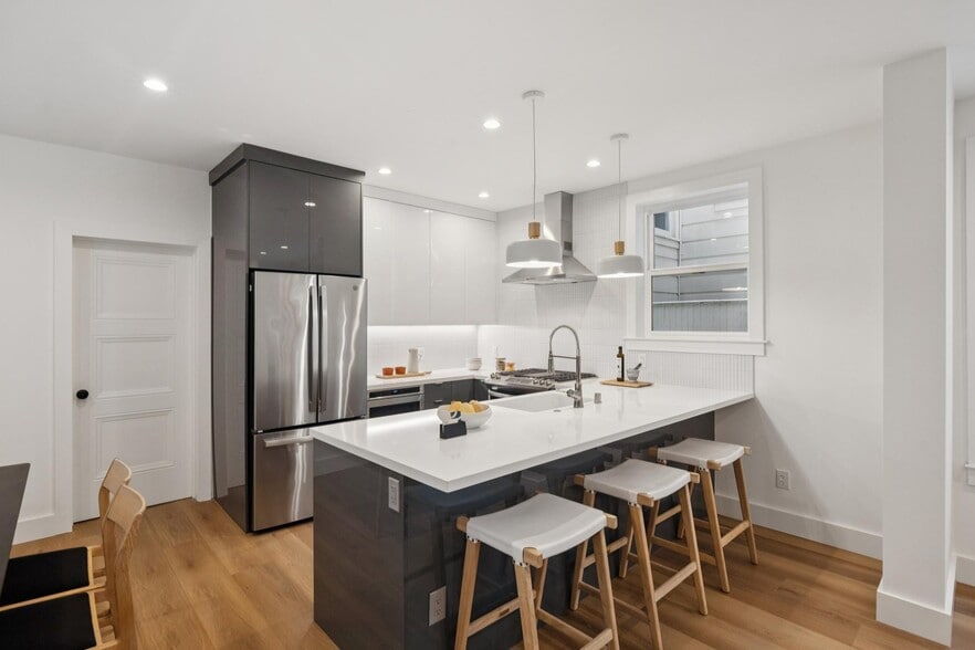More Photos Of 253 5th Ave, San Francisco Apartments For Sale