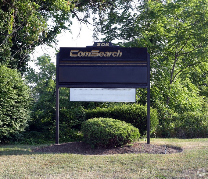 More Photos Of 308 Market St, Warren Medical For Lease