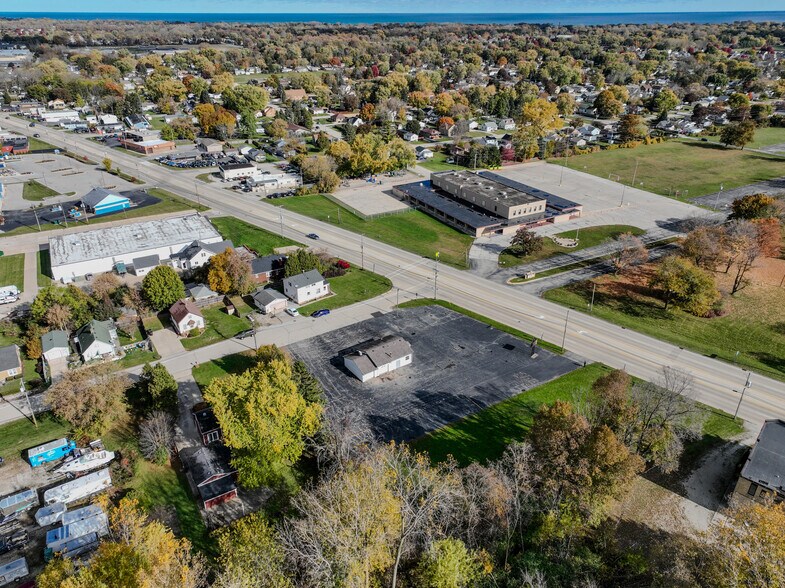 More Photos Of 4418 Douglas Ave, Racine Auto Dealership For Sale