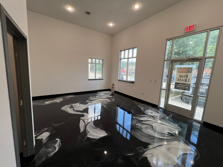 More Photos Of 6513 Chase Oaks Blvd, Plano Medical For Sale
