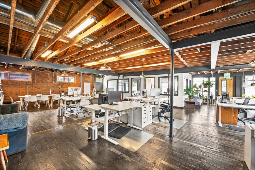 More Photos Of 1680 S Main St, Salt Lake City Freestanding For Lease