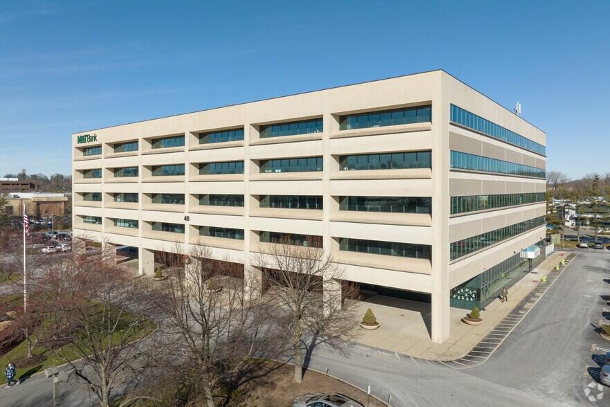 Primary Photo Of 45 Eisenhower Dr, Paramus Medical For Lease