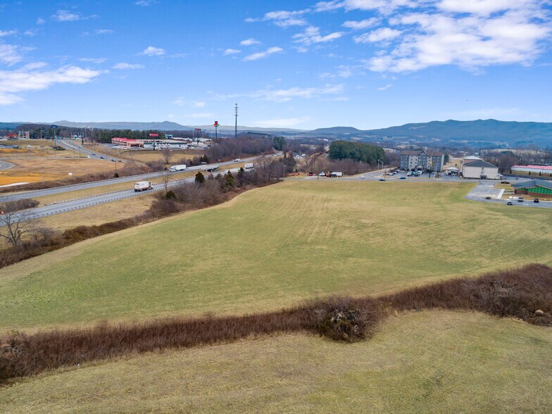 More Photos Of Cove Road, Wytheville Land For Sale
