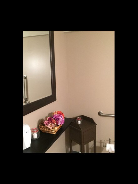 More Photos Of 31 S State St, Newtown Storefront Retail Residential For Lease