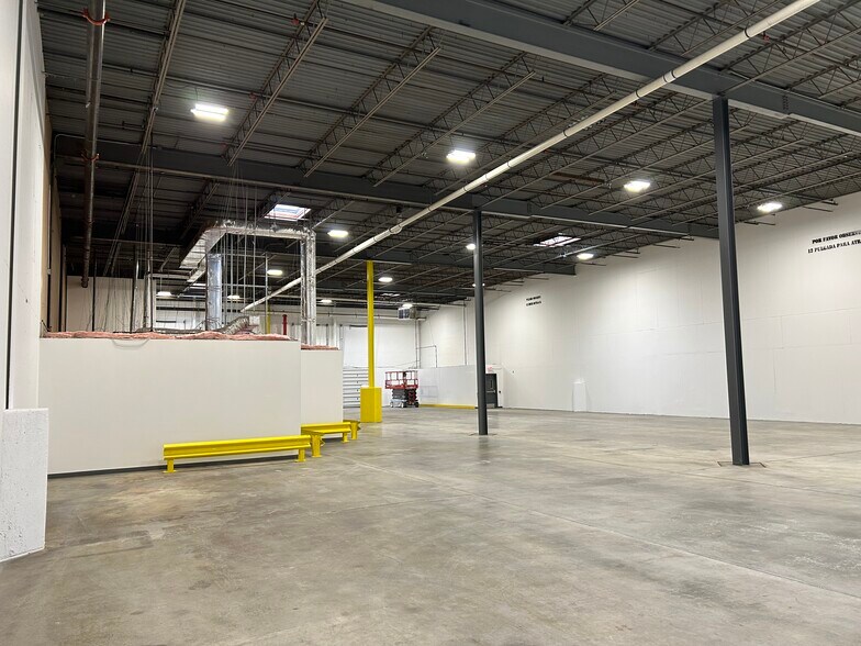 More Photos Of 90-112 Northfield Ave, Edison Warehouse For Lease