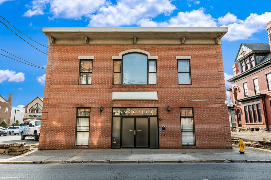 More Photos Of 224 Spruce St, Morgantown Office For Sale