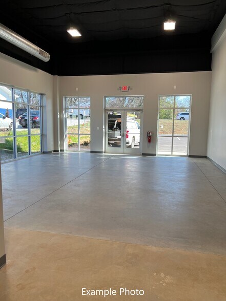 More Photos Of 920 Brawley School Rd, Mooresville Storefront Retail Office For Lease