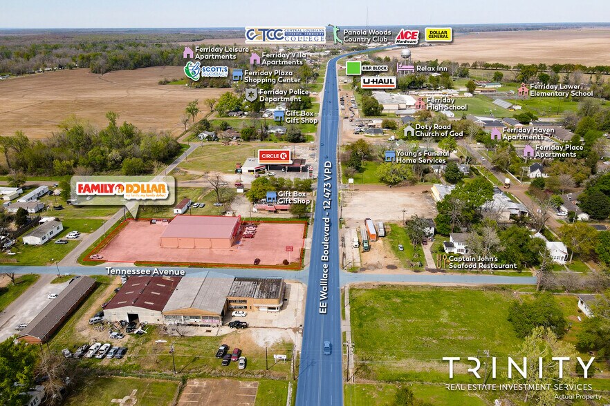 More Photos Of 504 N EE Wallace Blvd, Ferriday Storefront For Sale