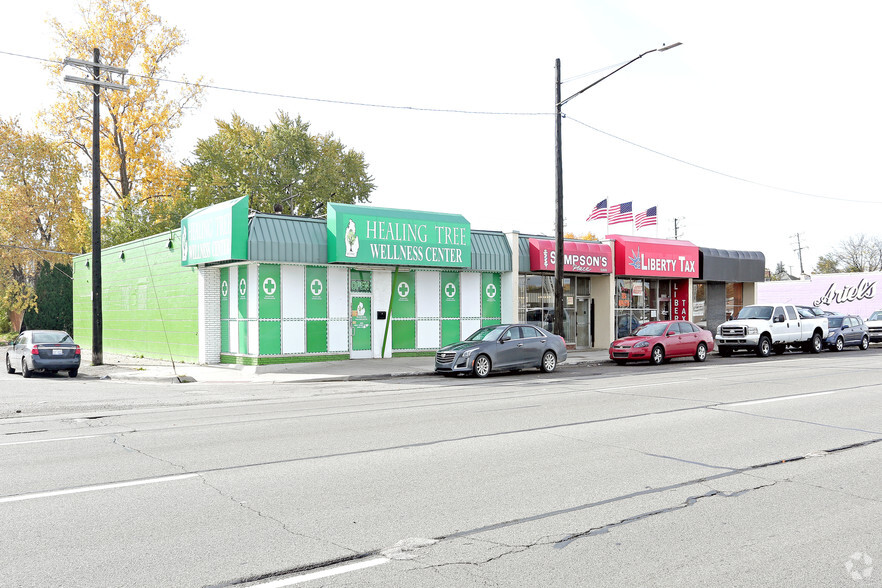 Primary Photo Of 15270-15304 E 8 Mile Rd, Detroit Storefront For Sale