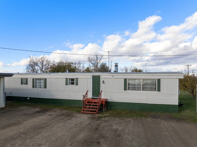 More Photos Of 2701 Highway 5 NW, Mohall General Retail For Sale