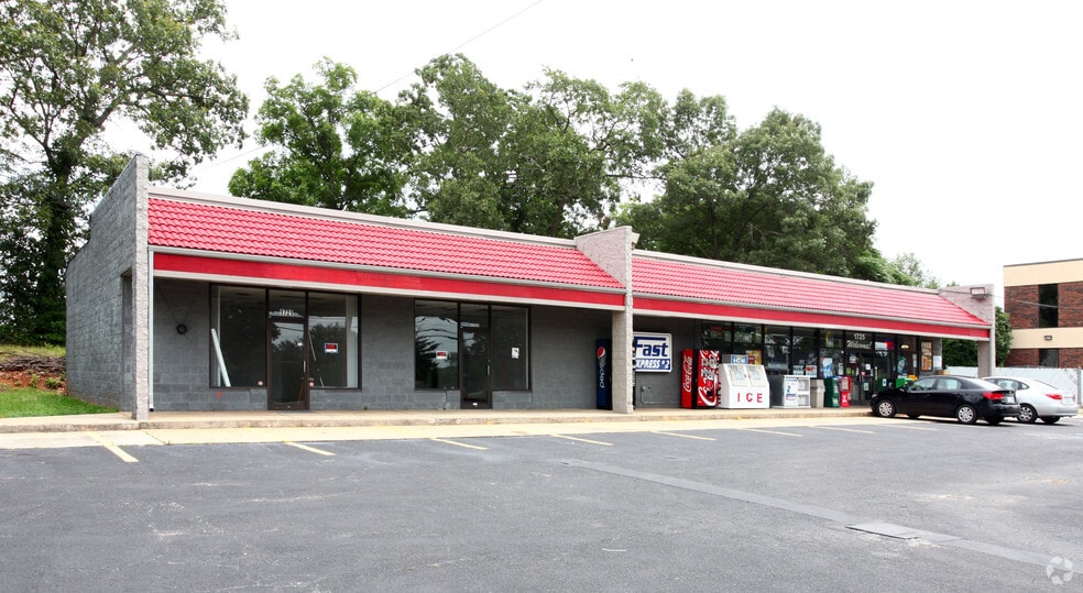 More Photos Of 1723-1725 Fairgrove Church Rd SE, Conover Convenience Store For Sale