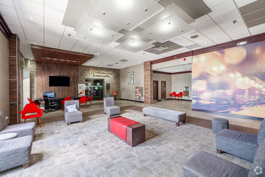 More Photos Of 10249 W Irving Park Rd, Schiller Park Hotel For Sale