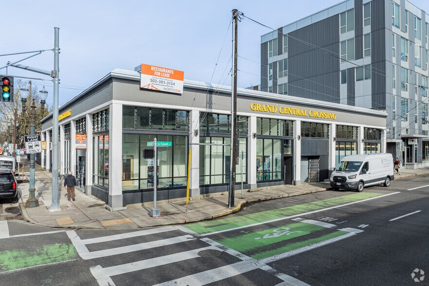 Primary Photo Of 106 NE Grand Ave, Portland Restaurant For Lease
