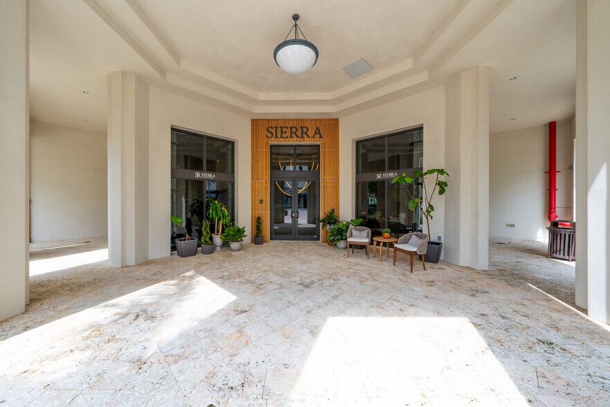 More Photos Of 301 Altara Ave, Coral Gables Apartments For Lease