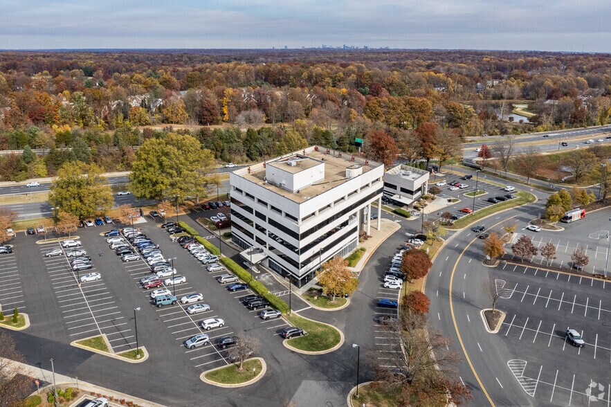 More Photos Of 12011 Lee Jackson Memorial Hwy, Fairfax Medical For Lease
