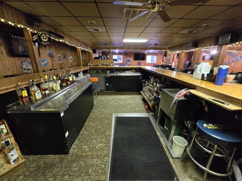 More Photos Of 44368 309th St, Mission Hill Restaurant For Sale